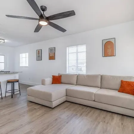 New Cozy 2Br Heart Of Tampa Villa